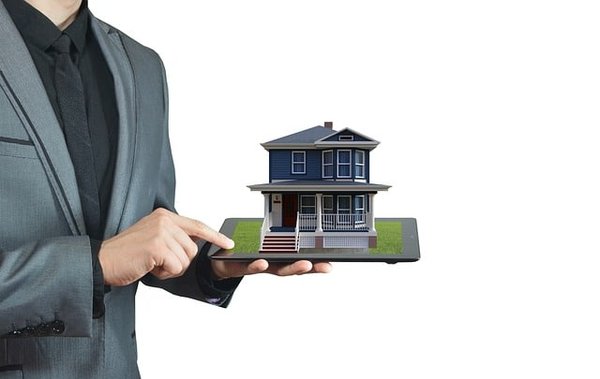 Quels sont les facteurs qui influencent le revenu d'un agent immobilier ?